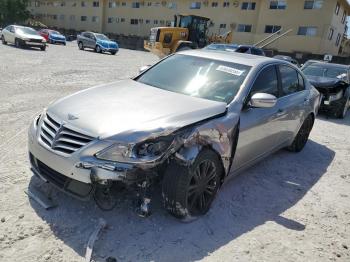  Salvage Hyundai Genesis