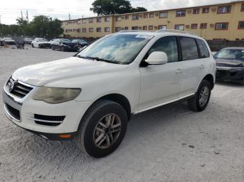  Salvage Volkswagen Touareg