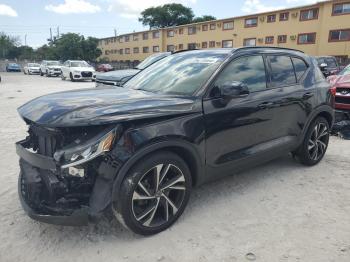  Salvage Volvo XC40