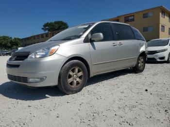  Salvage Toyota Sienna