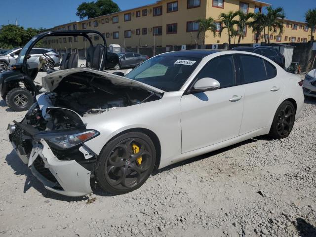  Salvage Alfa Romeo Giulia
