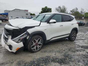  Salvage Kia Seltos