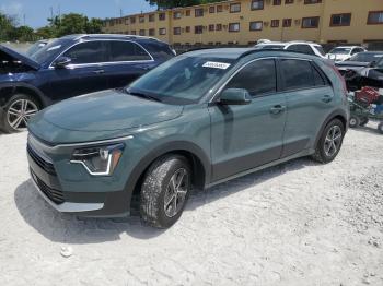  Salvage Kia Niro