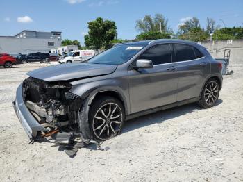  Salvage Mercedes-Benz GLA