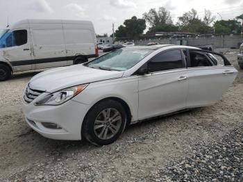  Salvage Hyundai SONATA