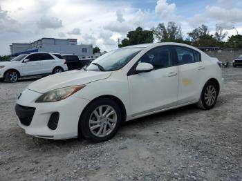  Salvage Mazda 3