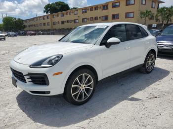  Salvage Porsche Cayenne