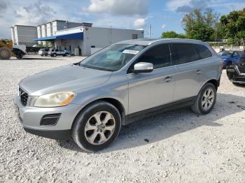  Salvage Volvo XC60
