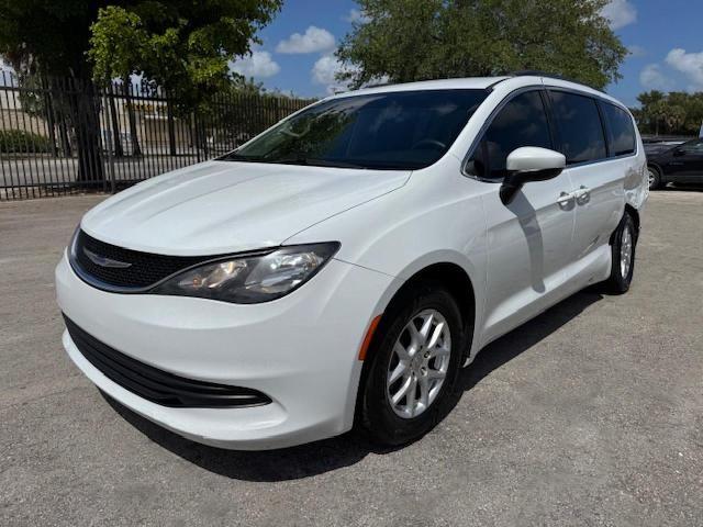  Salvage Chrysler Minivan