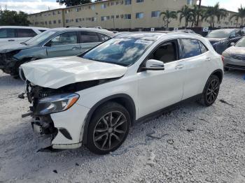  Salvage Mercedes-Benz GLA