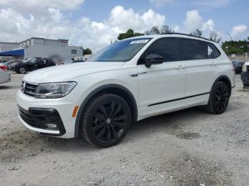  Salvage Volkswagen Tiguan