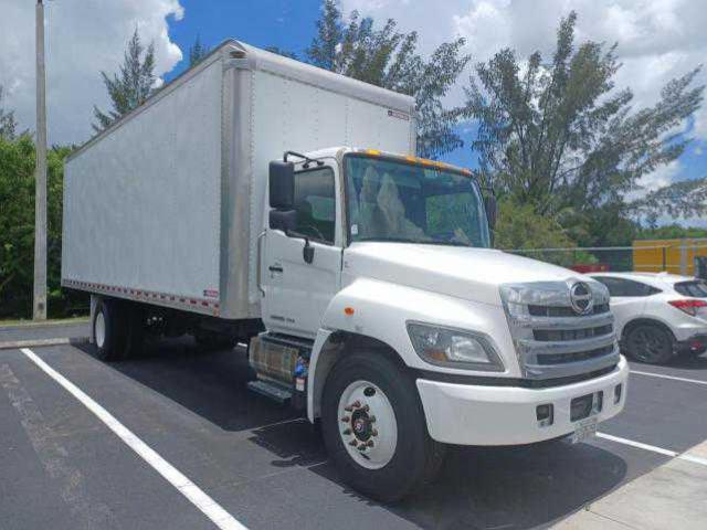  Salvage Hino Hino 338