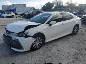  Salvage Toyota Camry