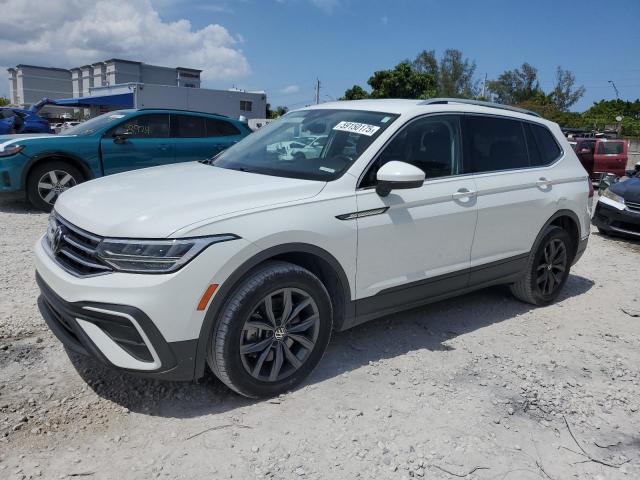  Salvage Volkswagen Tiguan