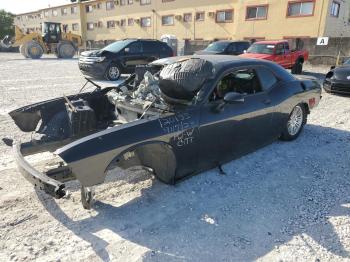  Salvage Dodge Challenger