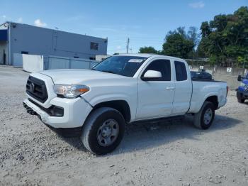  Salvage Toyota Tacoma
