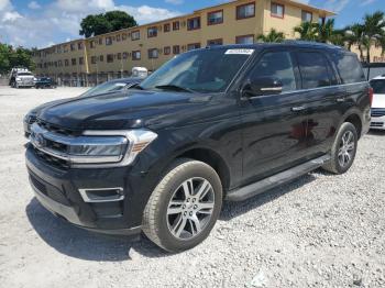  Salvage Ford Expedition