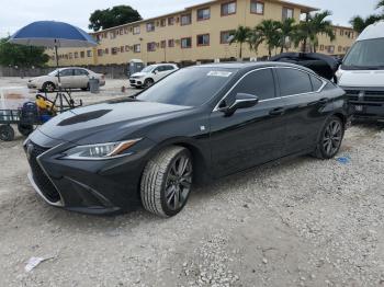  Salvage Lexus Es