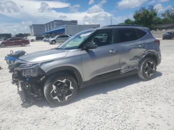  Salvage Kia Seltos