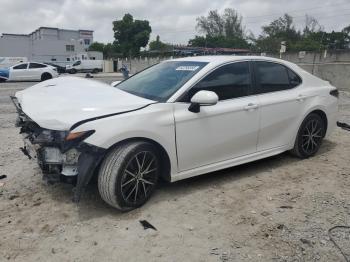  Salvage Toyota Camry