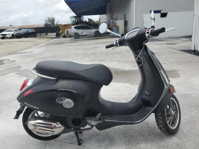  Salvage Vespa Primavera 