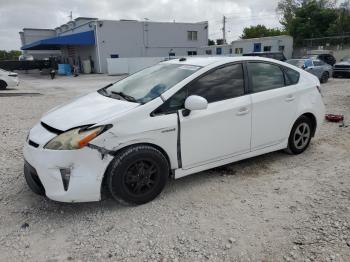  Salvage Toyota Prius
