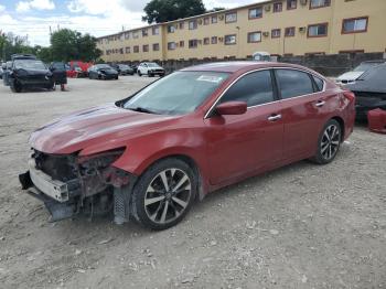  Salvage Nissan Altima