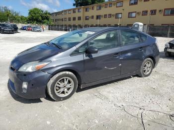  Salvage Toyota Prius