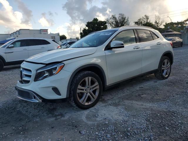  Salvage Mercedes-Benz GLA