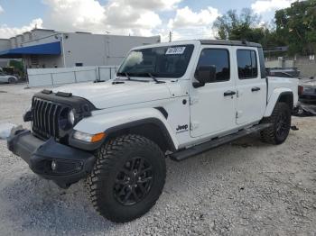  Salvage Jeep Gladiator