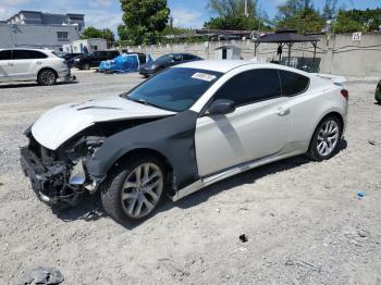  Salvage Hyundai Genesis