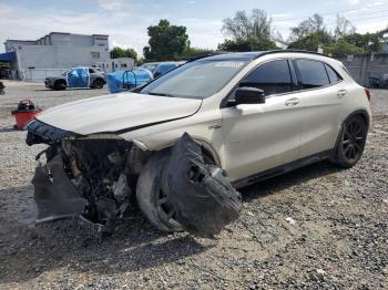  Salvage Mercedes-Benz GLA
