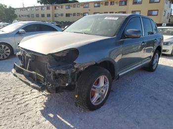  Salvage Porsche Cayenne