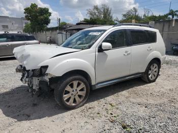  Salvage Mitsubishi Outlander