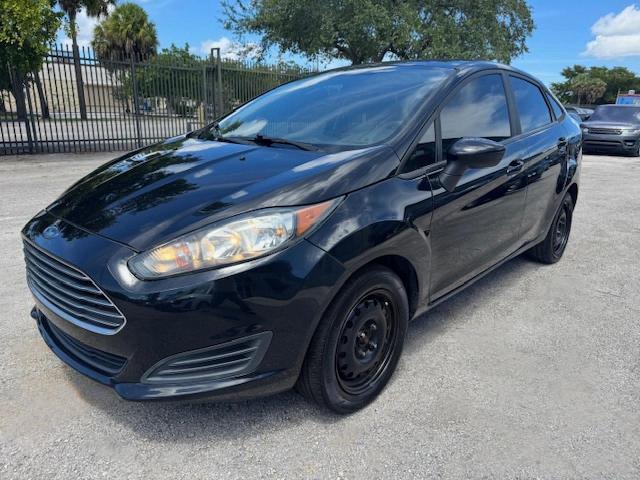  Salvage Ford Fiesta