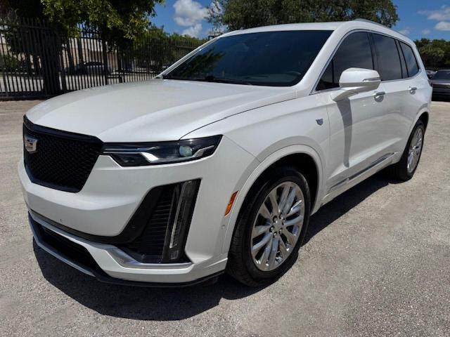  Salvage Cadillac XT6