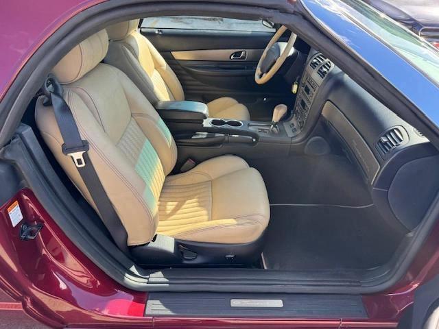 Ford Thunderbird Image 4