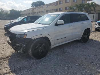  Salvage Jeep Grand Cherokee