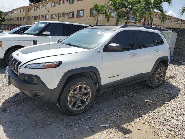  Salvage Jeep Cherokee