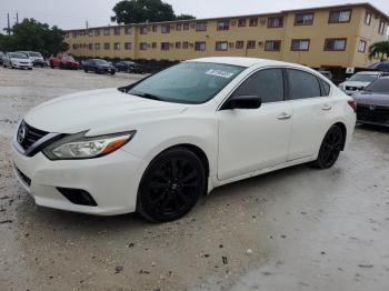  Salvage Nissan Altima