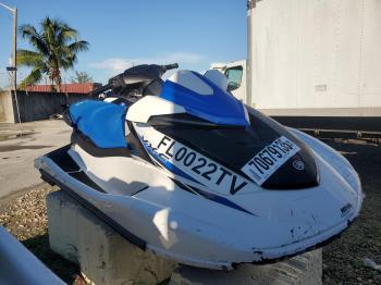  Salvage Yamaha Vxc