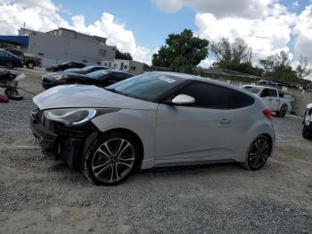  Salvage Hyundai VELOSTER