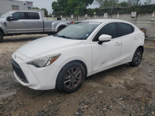  Salvage Toyota Yaris
