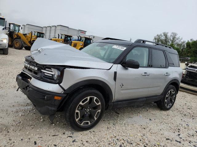  Salvage Ford Bronco