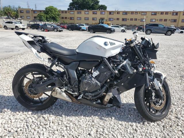  Salvage Yamaha Yzfr7
