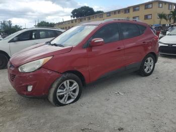  Salvage Hyundai TUCSON