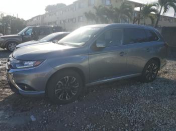  Salvage Mitsubishi Outlander