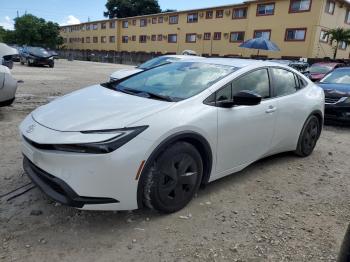  Salvage Toyota Prius