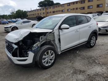  Salvage Hyundai TUCSON
