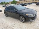 Hyundai VELOSTER Base Image 10